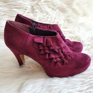 Madden Girl Purple Women's Raleigh Ruffle Faux Suede Heels SZ 9